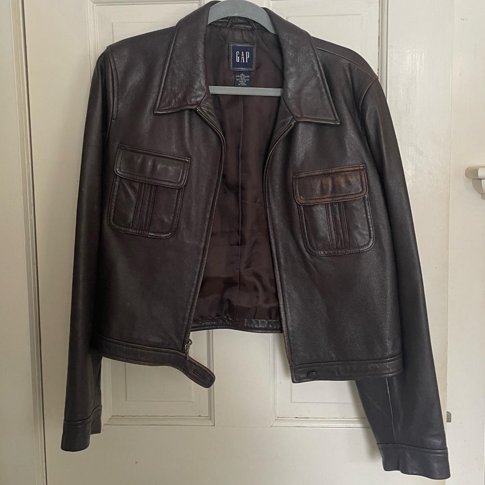 GAP 🟤 leather jacket - image 1
